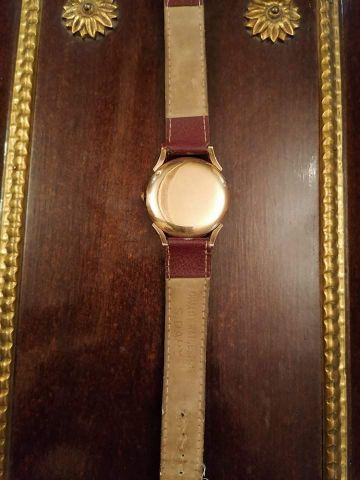 ساعة movado سويسري دهب اصلية  3