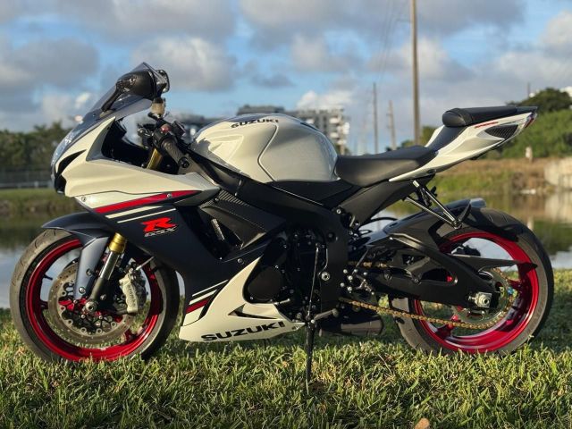 2024 Suzuki GSX-R750Z 6