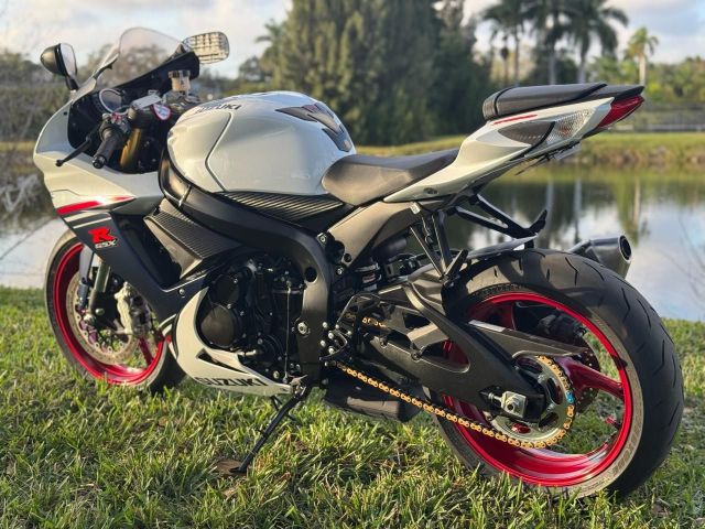 2024 Suzuki GSX-R750Z 7