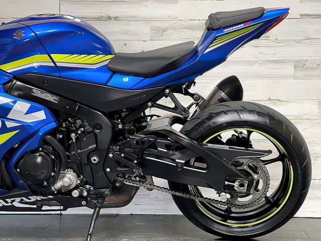 2017 Suzuki GSX R1000(+971561943867)