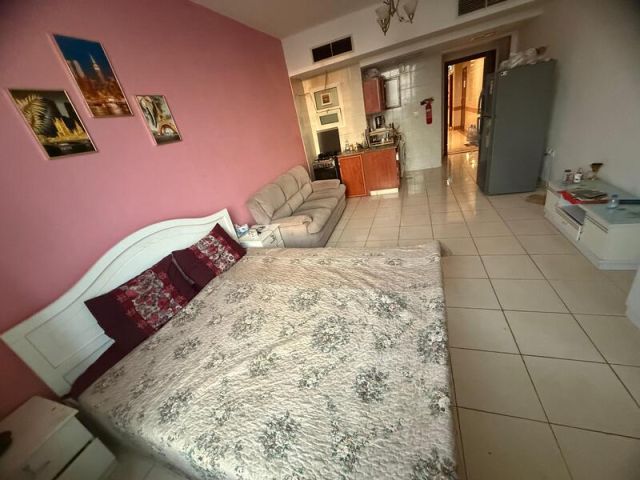 Furnished Studio for Sale – Orient Towers | High Floor | Ajman 3