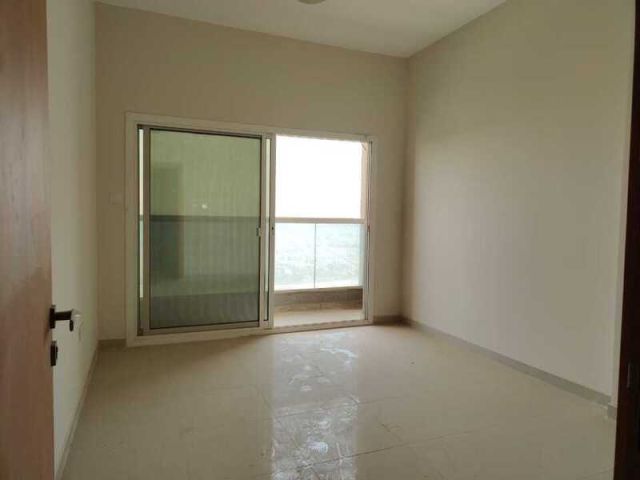 For Sale – 3BHK Apartment in Gulf Tower, Emirates City – Ajman 4