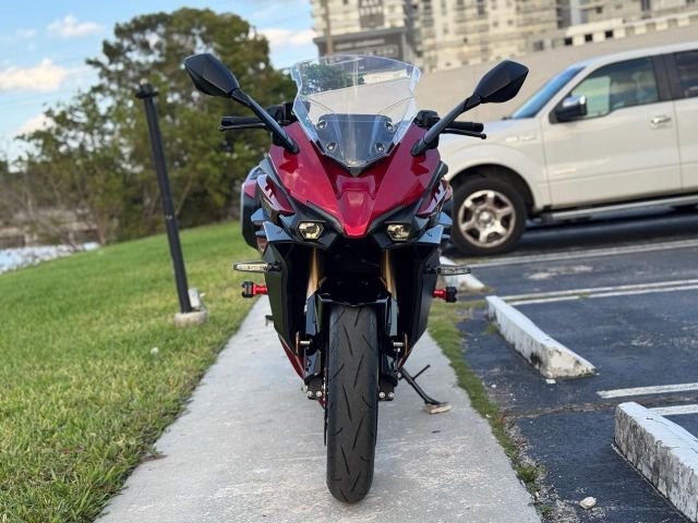 2024 Suzuki GSX-S1000GT+ 5