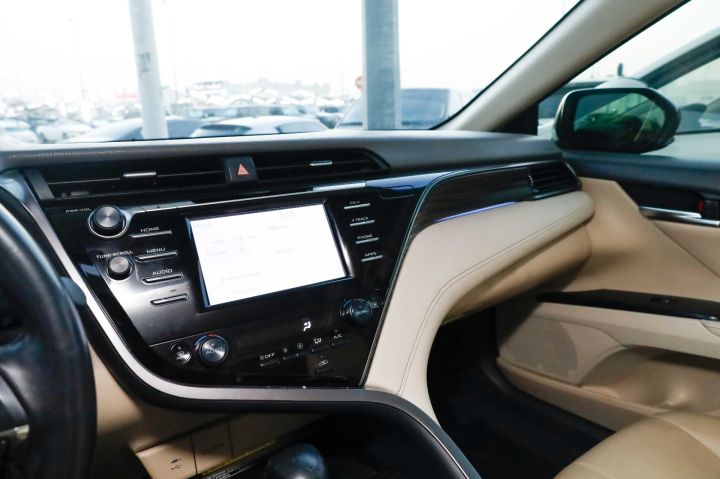 2019 Toyota Camry available  7