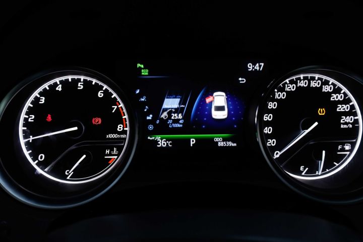 2019 Toyota Camry available  8
