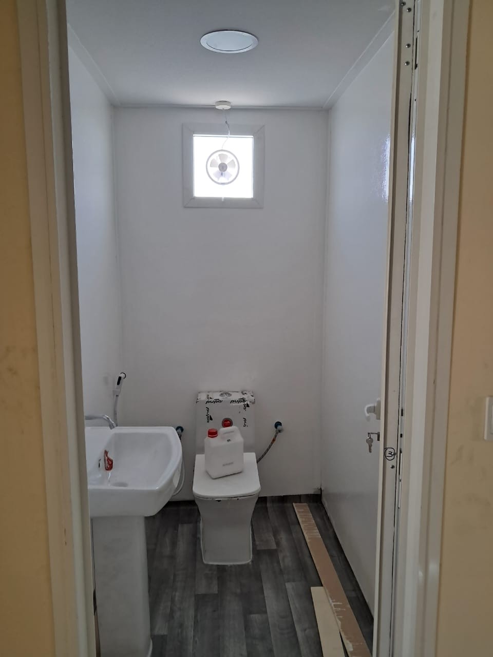PORTABIN FOR SALE 0555120511 6