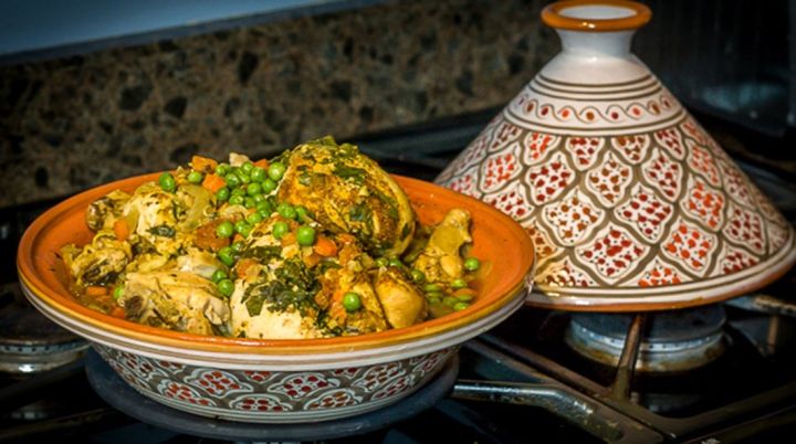 طباخة مغربية  3