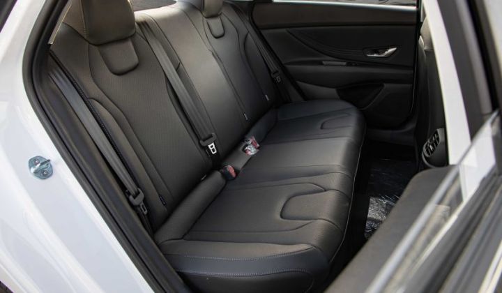 Hyundai Elantra 2025 for sale  5