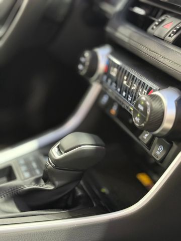 Toyota RAV4 Adventure 2025  3