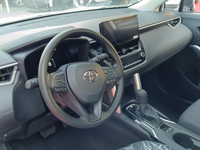 Toyota Corolla Cross Hybrid 2025  10