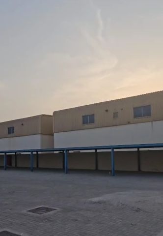 للإيجار – حوطة تجارية في منطقة الصجعة، الشارقة فرصة ممتازة لتأجير 5