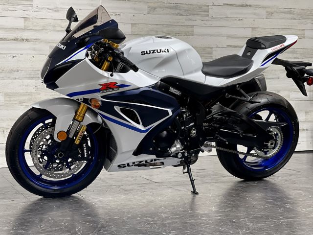 2023 Suzuki gsx r1000 4