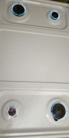 Gas Range 4 burners for sale in alain 