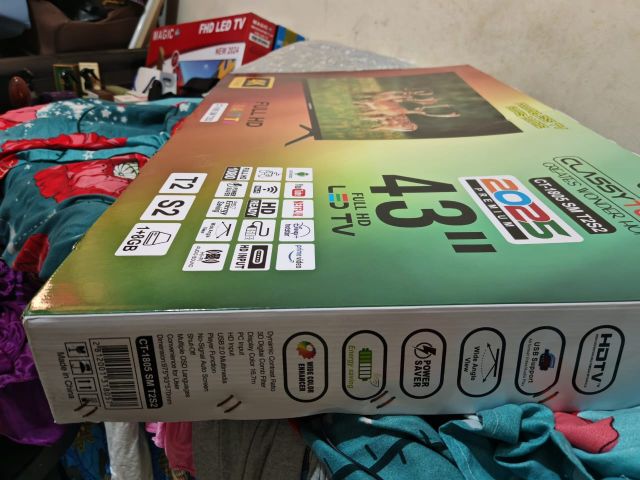 New Smart TV 43 inch 4K in Alain 