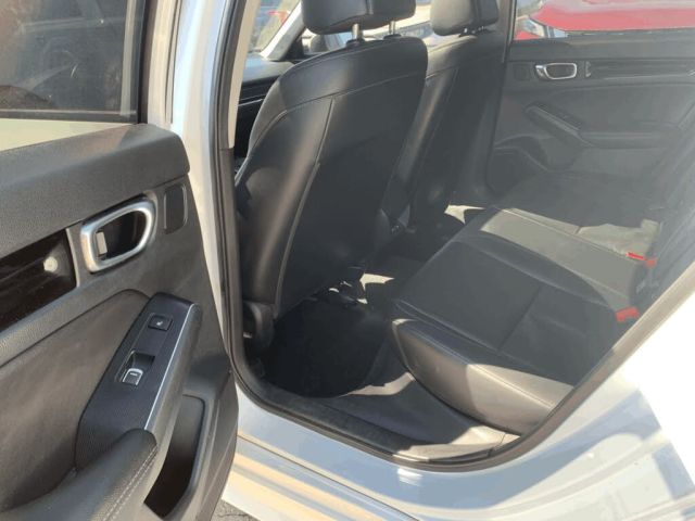 2023 Honda Civic Touring FWD whatsapp 971586703639 4