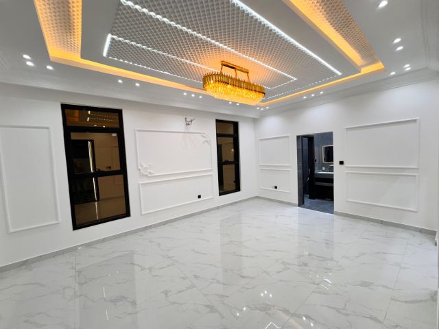 فيلا مودرن للبيع في الزاهية 2 – عجمان 2