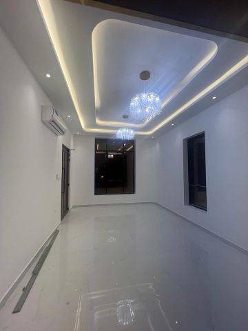 🏡 للإيجار | فيلا فاخرة في منطقة الياسمين – إمارة عجمان 3