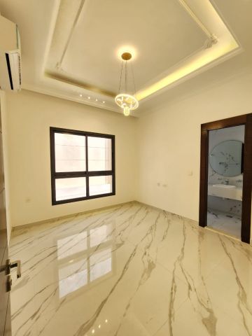 🏡 للإيجار | فيلا فاخرة على الزاوية – منطقة الياسمين، عجمان 7