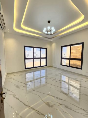 🏡 للإيجار | فيلا فاخرة على الزاوية – منطقة الياسمين، عجمان 2
