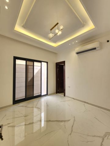 🏡 للإيجار | فيلا فاخرة على الزاوية – منطقة الياسمين، عجمان 4