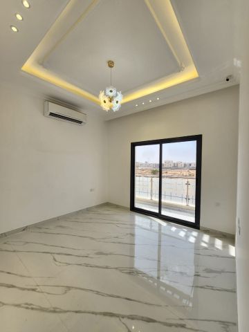 🏡 للإيجار | فيلا فاخرة على الزاوية – منطقة الياسمين، عجمان 5