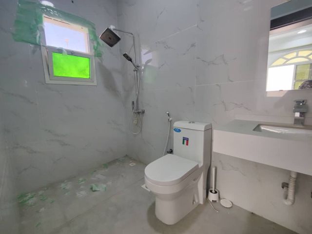 ? فيلا تجارية للإيجار – الروضة 3، عجمان 10