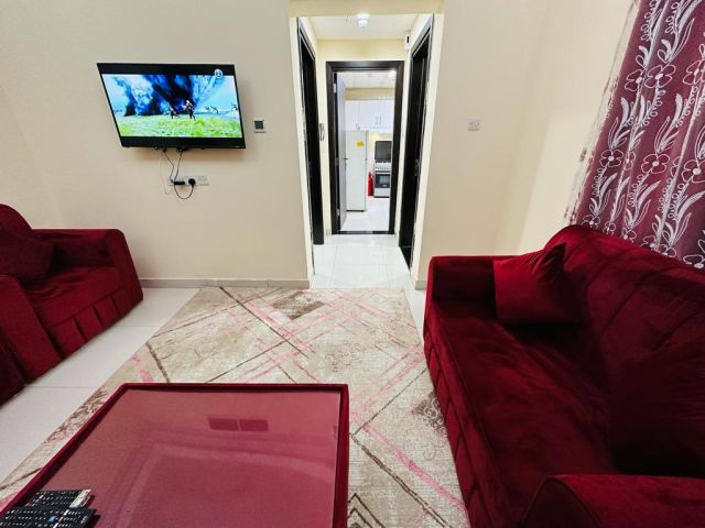 🏠 شقة للإيجار - غرفة وصالة مفروشة 3