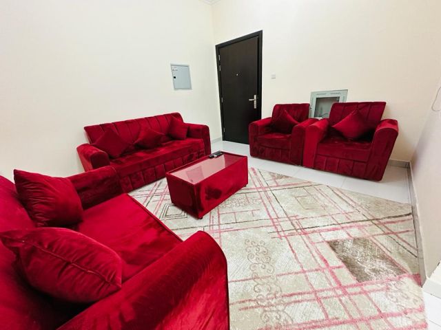 🏠 شقة للإيجار - غرفة وصالة مفروشة 5