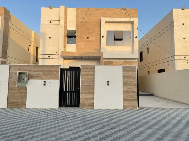 ? فيلا فاخرة للبيع في عجمان – منطقة الحليو