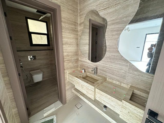 🏡 فيلا فاخرة للبيع في عجمان – منطقة الحليو 10