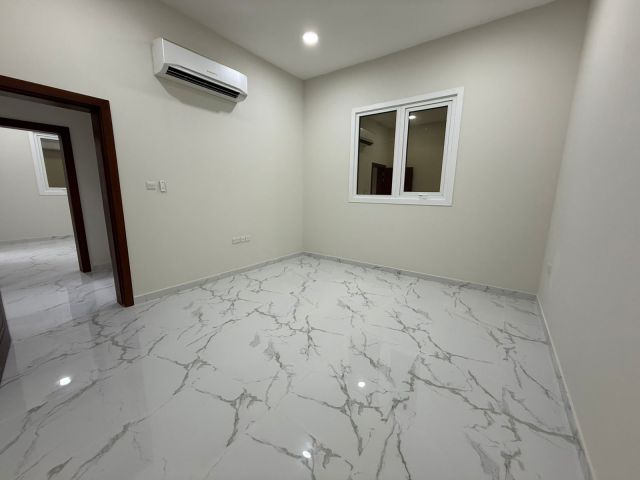 غرفتين و صالة للايجار أبوظبي مدينة الرياض  10