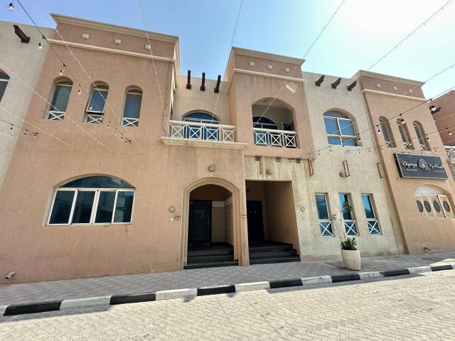 ? فيلا تجارية للإيجار – الحميدية، عجمان