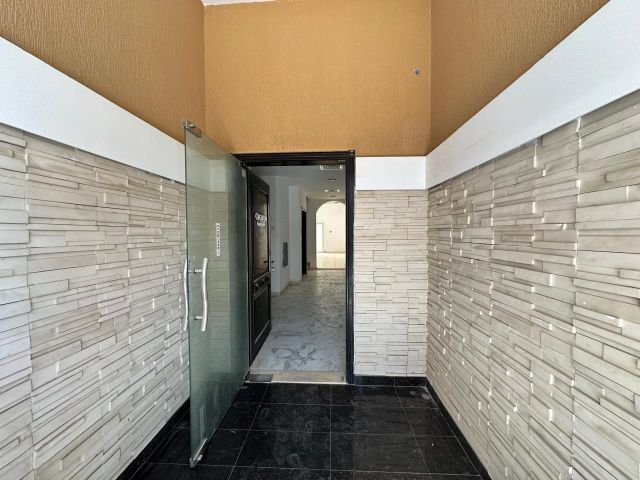 ? فيلا تجارية للإيجار – الحميدية، عجمان 2