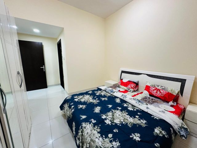 🏠 شقة غرفة وصالة 📍 عجمان – منطقة الروضة 1 3