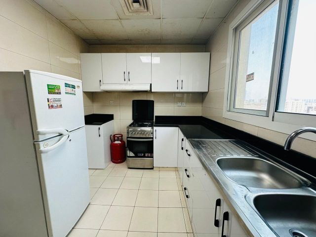 🏠 شقة غرفة وصالة 📍 عجمان – منطقة الروضة 1 8