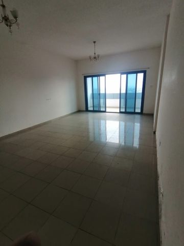 🏢 شقة غرفتين وصالة للإيجار  📍 الموقع: منطقة النخيل – عجمان 5