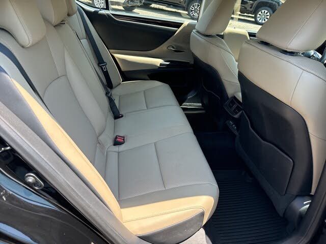 2021 Lexus ES 250 AWD 3