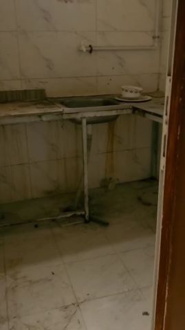 بيت عربي للإيجار – الراشدية، إمارة عجمان 🛏️ 6 غرف نوم  5 حمامات 7