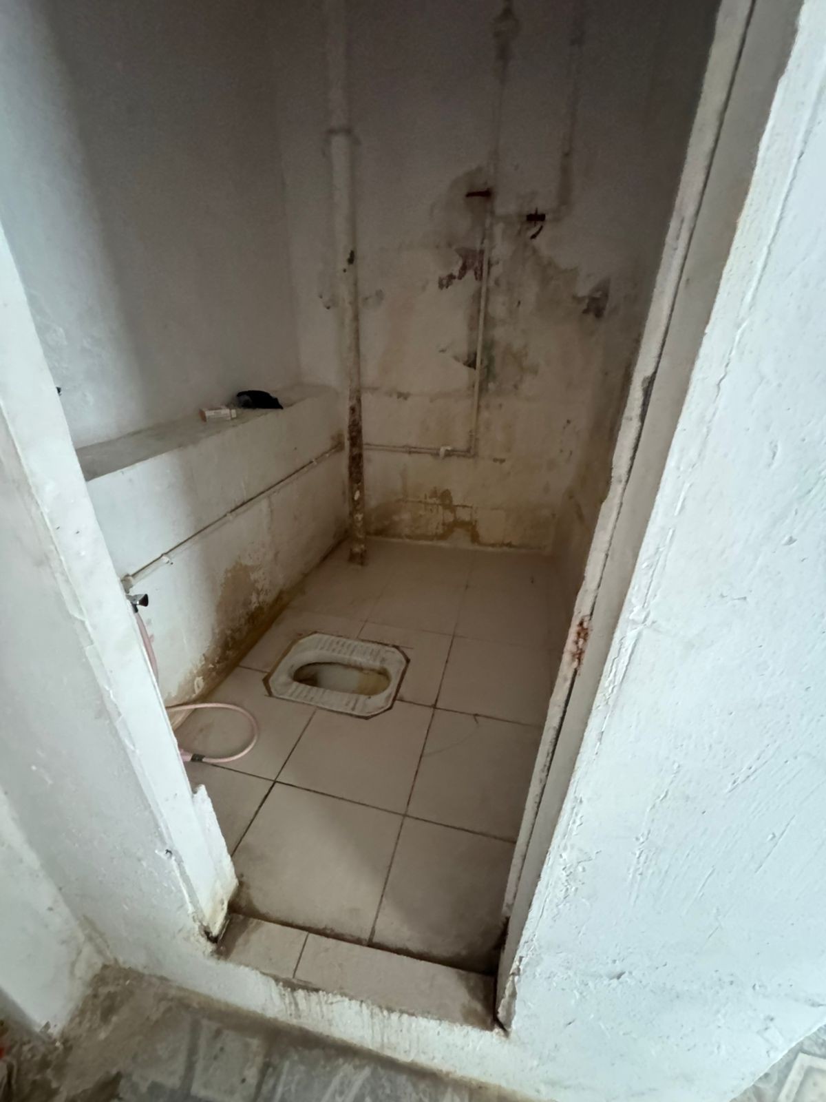 🏠 للإيجار: بيت عربي – سكن عمال جاهز للسكن  الموقع: منطقة البستان 10