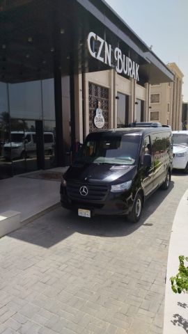 Mercedes Sprinter 2025 Rental – Your 13-Seater Luxury Gateway 