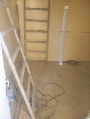 🏡 بيت عربي للإيجار – اللوارا، عجمان 📍 الموقع: منطقة ليوارا 5