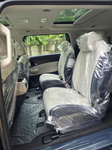 Kia Carnival Rental at the Airport: Luxury, Comfort, 01102106655 4