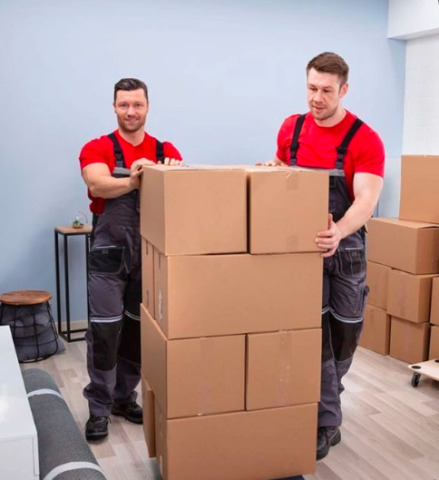 Furniture storage company in Dubai| Warehouse Storage Dubai Furni
