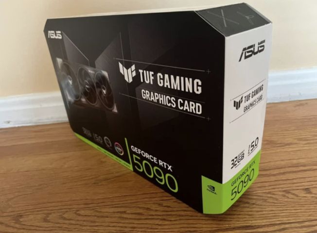 ASUS GEFORCE RTX 5090 32GB GDDR7 TUF  GAMING GPU 3