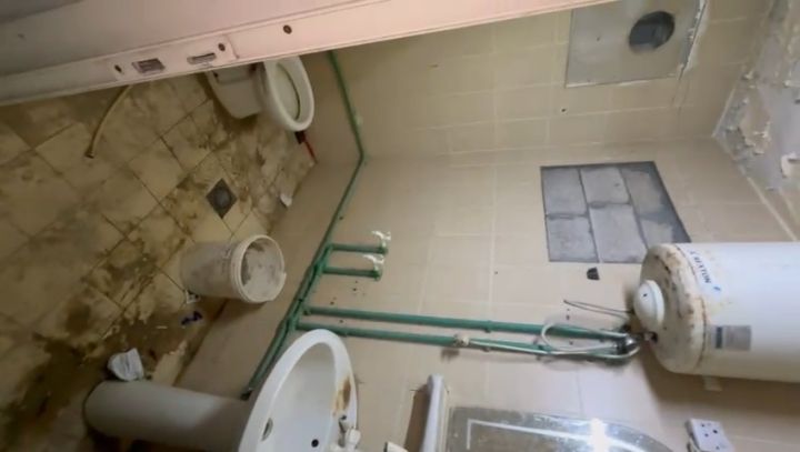 🇦🇪 📢 للإيجار – بيت عربي في الرميلة 3 | قريب من كورنيش عجمان 10