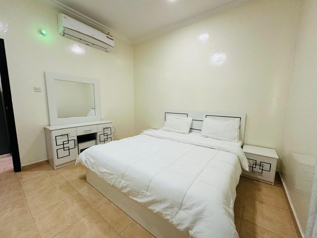 🇦🇪 🏘 للإيجار – شقة غرفتين وصالة رقم 305 | المويهات 3 – عجمان 4