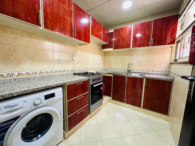 🇦🇪 🏘 للإيجار – شقة غرفتين وصالة رقم 305 | المويهات 3 – عجمان 8