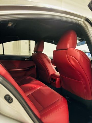 2022 Lexus IS 300 AWD  4