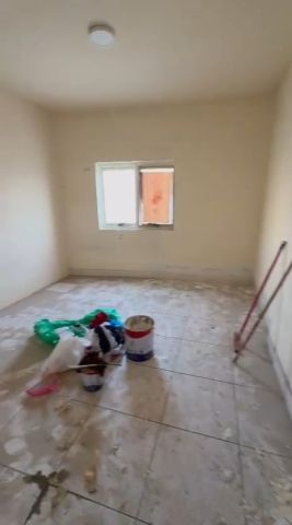 شقة للإيجار – الرميلة / عجمان  📍 الموقع: شارع القدس – الرميلة 4