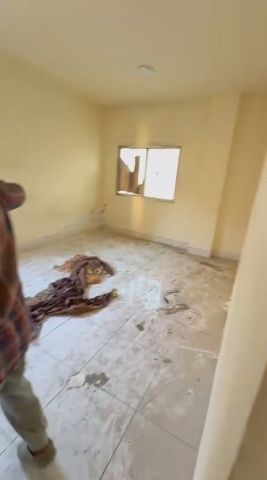 شقة للإيجار – الرميلة / عجمان  📍 الموقع: شارع القدس – الرميلة 5